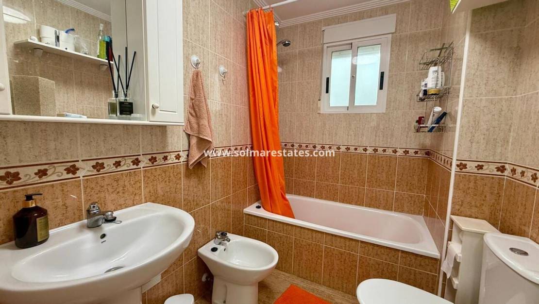 2 chambre Appartement à vendre à Playa Flamenca avec piscine - 146 000 € (Ref: 9485362)