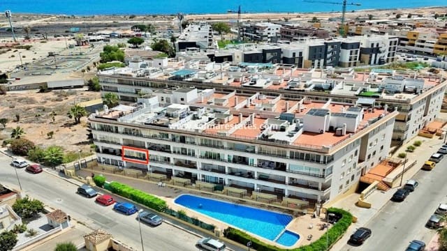 2 chambre Appartement à vendre à Playa Flamenca, Orihuela avec piscine - 146 000 € (Ref: 9485362)