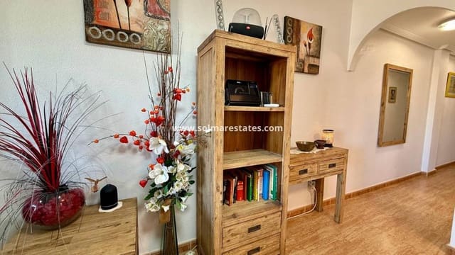 2 chambre Appartement à vendre à Playa Flamenca, Orihuela avec piscine - 146 000 € (Ref: 9485362)