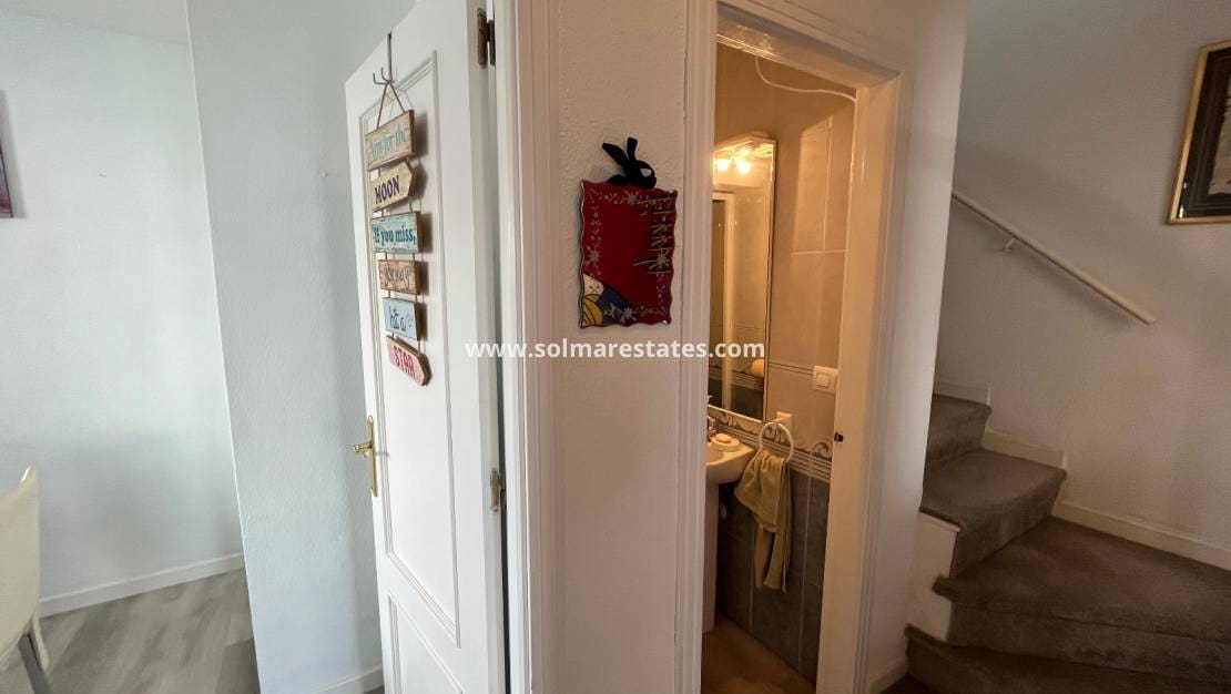 Casa de 3 habitaciones en Los Montesinos en venta con piscina - 180.000 € (Ref: 9486493)