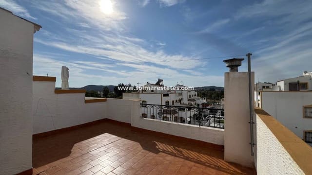 Casa de 3 habitaciones en Los Montesinos en venta con piscina - 180.000 € (Ref: 9486493)
