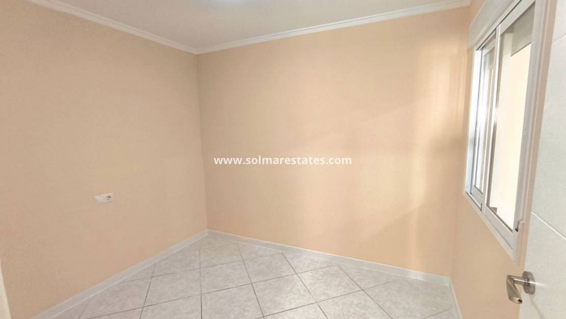 2 bedroom Bungalow for sale in El Chaparral - € 119,000 (Ref: 9488882)