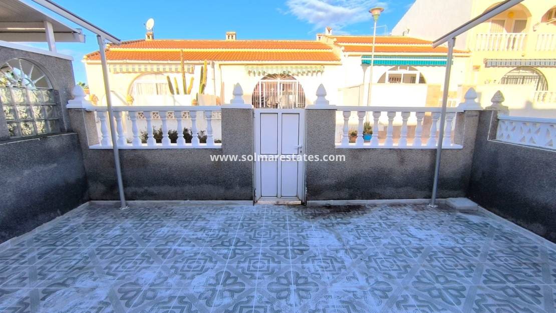 2 bedroom Bungalow for sale in El Chaparral - € 119,000 (Ref: 9488882)