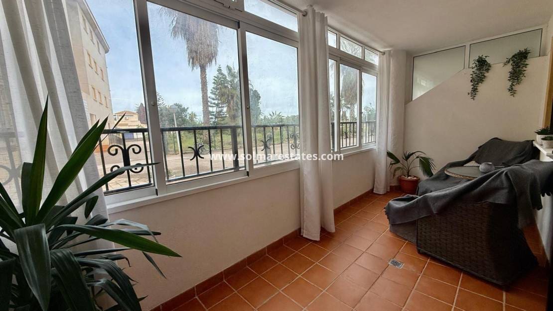 2 bedroom Apartment for sale in Playa Flamenca with pool - € 136,000 (Ref: 9489960)