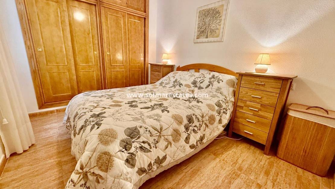 2 bedroom Apartment for sale in Playa Flamenca with pool - € 136,000 (Ref: 9489960)