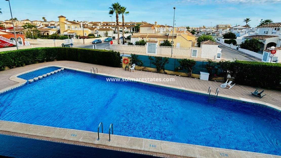2 bedroom Apartment for sale in Playa Flamenca with pool - € 136,000 (Ref: 9489960)