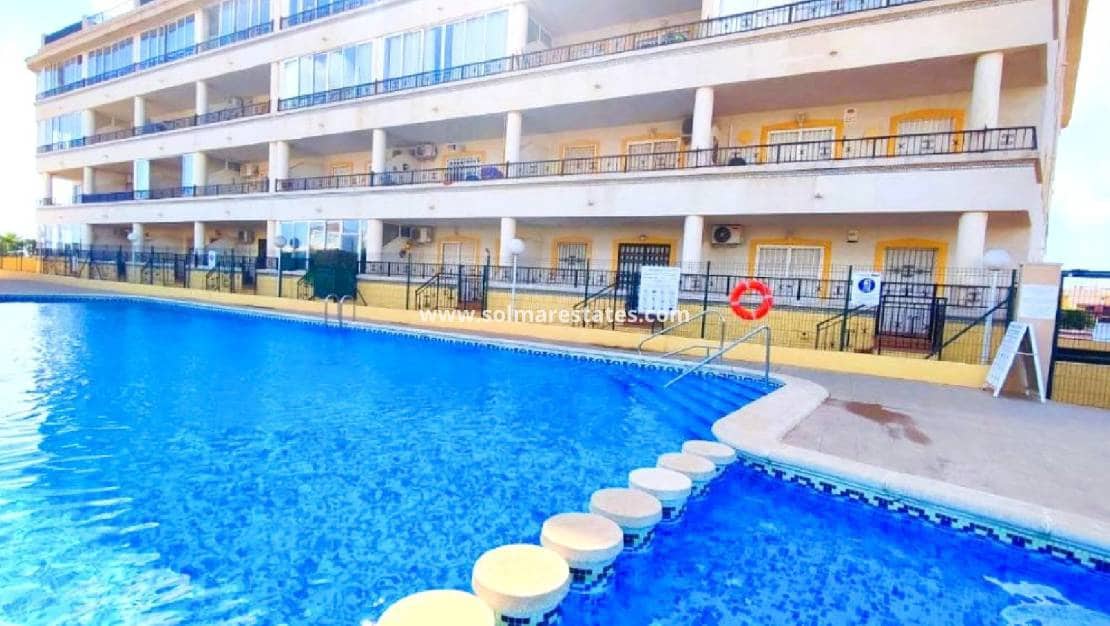 2 bedroom Apartment for sale in Playa Flamenca with pool - € 136,000 (Ref: 9489960)