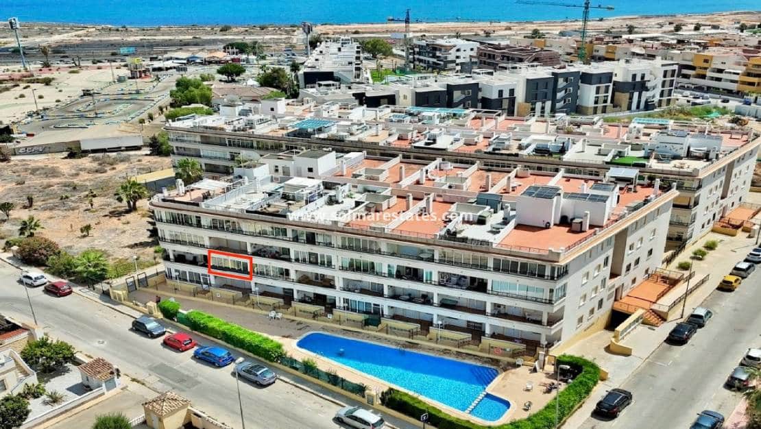 2 bedroom Apartment for sale in Playa Flamenca with pool - € 136,000 (Ref: 9489960)