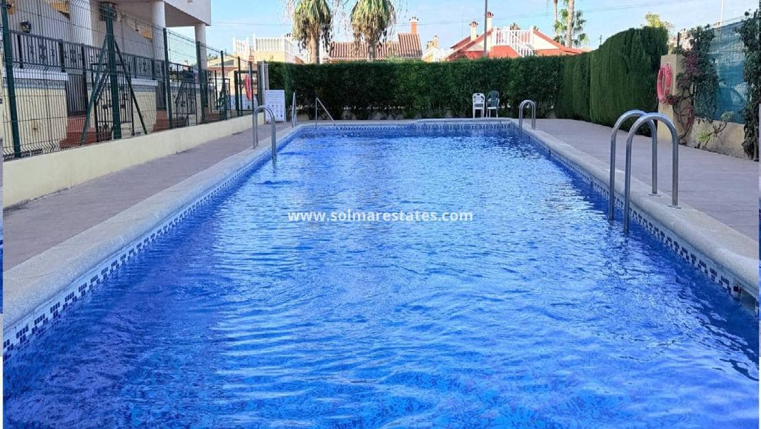 2 bedroom Apartment for sale in Playa Flamenca with pool - € 136,000 (Ref: 9489960)