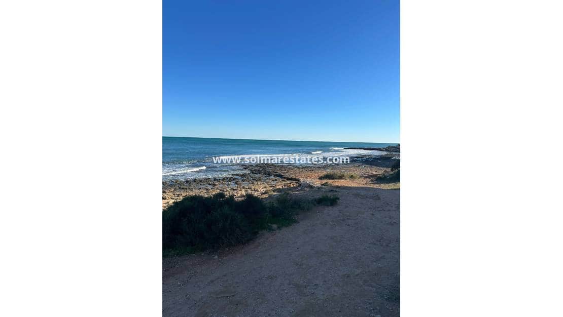 2 bedroom Apartment for sale in Punta Prima with pool - € 289,995 (Ref: 9491655)