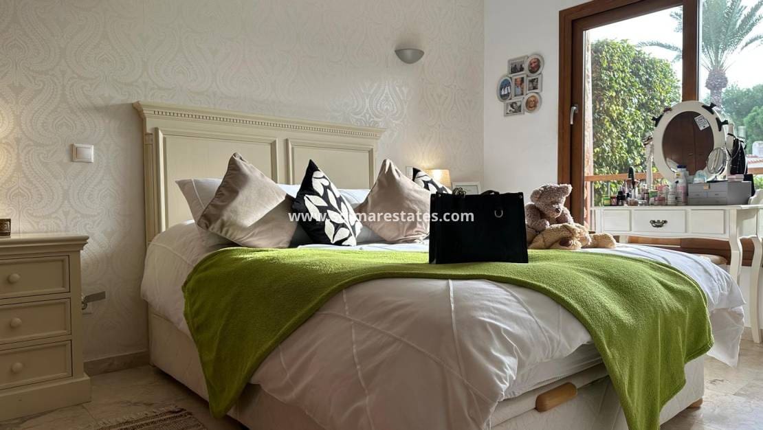 2 bedroom Apartment for sale in Punta Prima with pool - € 289,995 (Ref: 9491655)