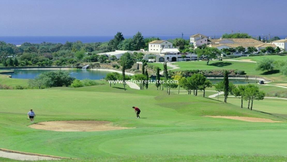 2 bedroom Apartment for sale in Punta Prima with pool - € 289,995 (Ref: 9491655)