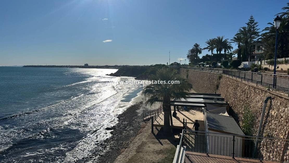 2 bedroom Apartment for sale in Punta Prima with pool - € 289,995 (Ref: 9491655)