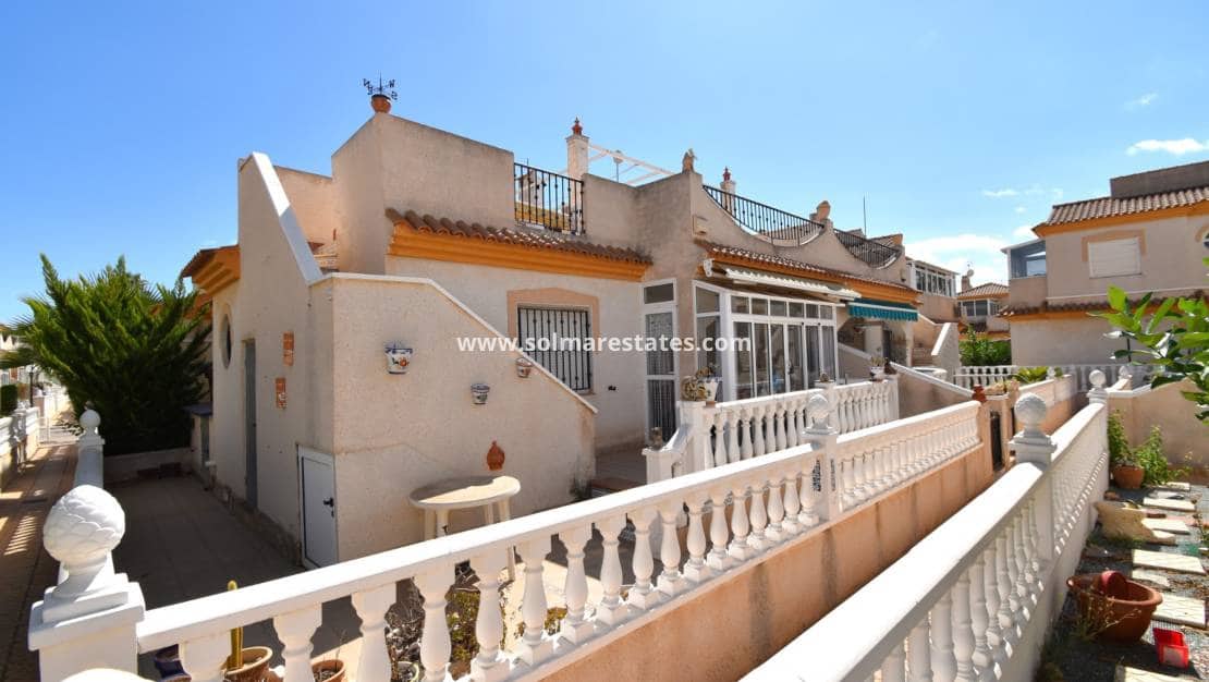 2 chambre Bungalow à vendre à Playa Flamenca avec piscine - 175 000 € (Ref: 9496466)