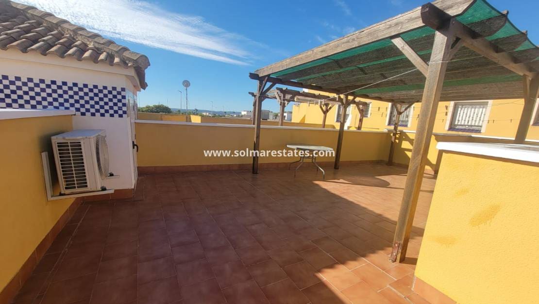 3 bedroom Bungalow for sale in Los Montesinos with pool - € 215,000 (Ref: 9500040)