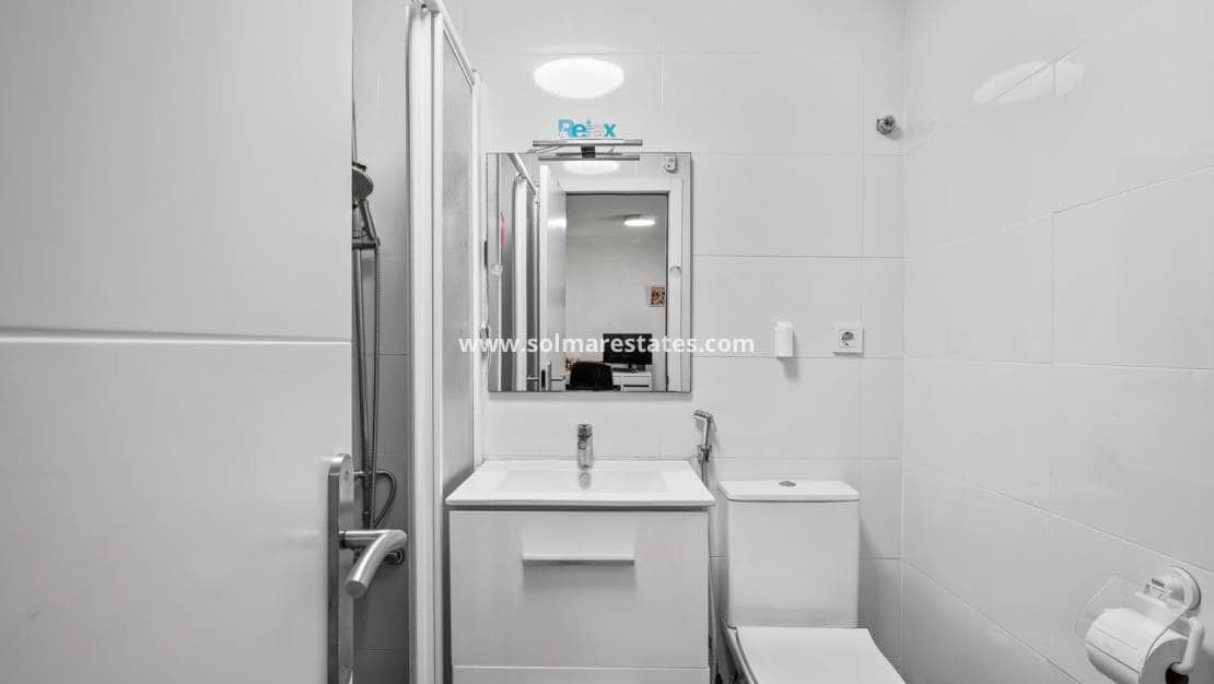 2 Zimmer Bungalow zu verkaufen in La Siesta - 130.000 € (Ref: 9503645)