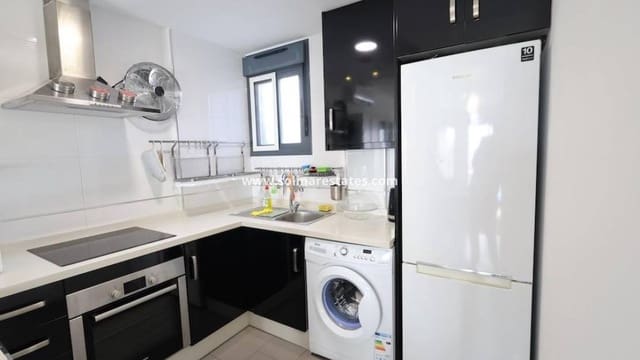 2 slaapkamer Appartement te koop in La Zenia, Orihuela met zwembad - € 280.000 (Ref: 9506254)