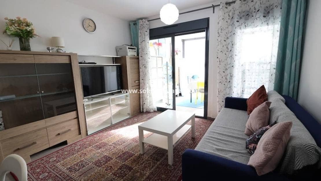 2 slaapkamer Appartement te koop in La Zenia met zwembad - € 280.000 (Ref: 9506254)
