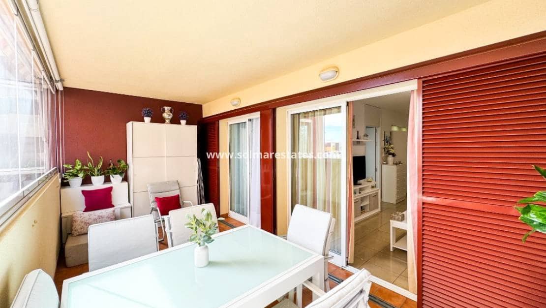2 bedroom Apartment for sale in Playa Flamenca with pool - € 270,000 (Ref: 9510127)