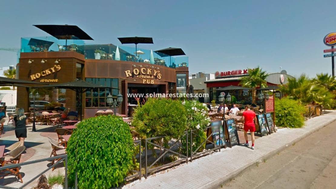 2 bedroom Apartment for sale in Playa Flamenca with pool - € 270,000 (Ref: 9510127)