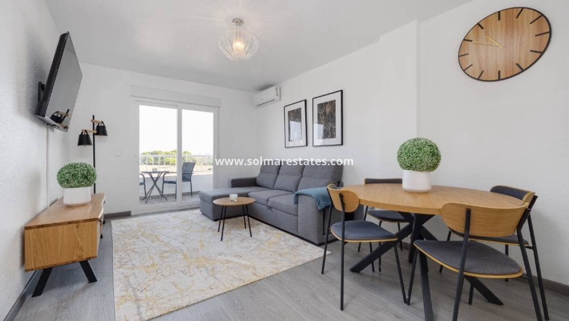 2 soveværelse Lejlighed til salg i Rocio del Mar med swimmingpool - € 189.900 (Ref: 9510128)