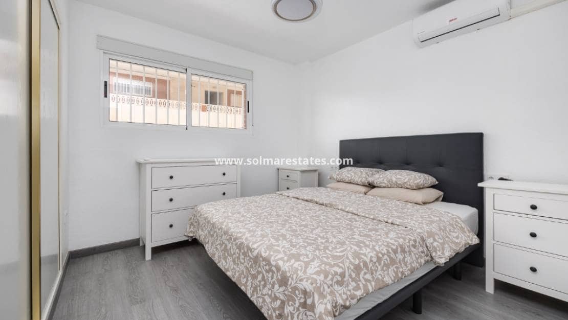 2 soveværelse Lejlighed til salg i Rocio del Mar med swimmingpool - € 189.900 (Ref: 9510128)