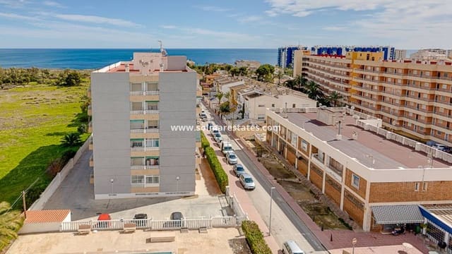 2 soveværelse Lejlighed til salg i Rocio del Mar, Torrevieja med swimmingpool - € 189.900 (Ref: 9510128)