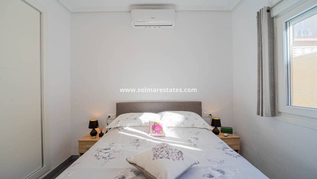 2 Zimmer Villa zu verkaufen in Los Altos mit Pool - 264.900 € (Ref: 9510130)