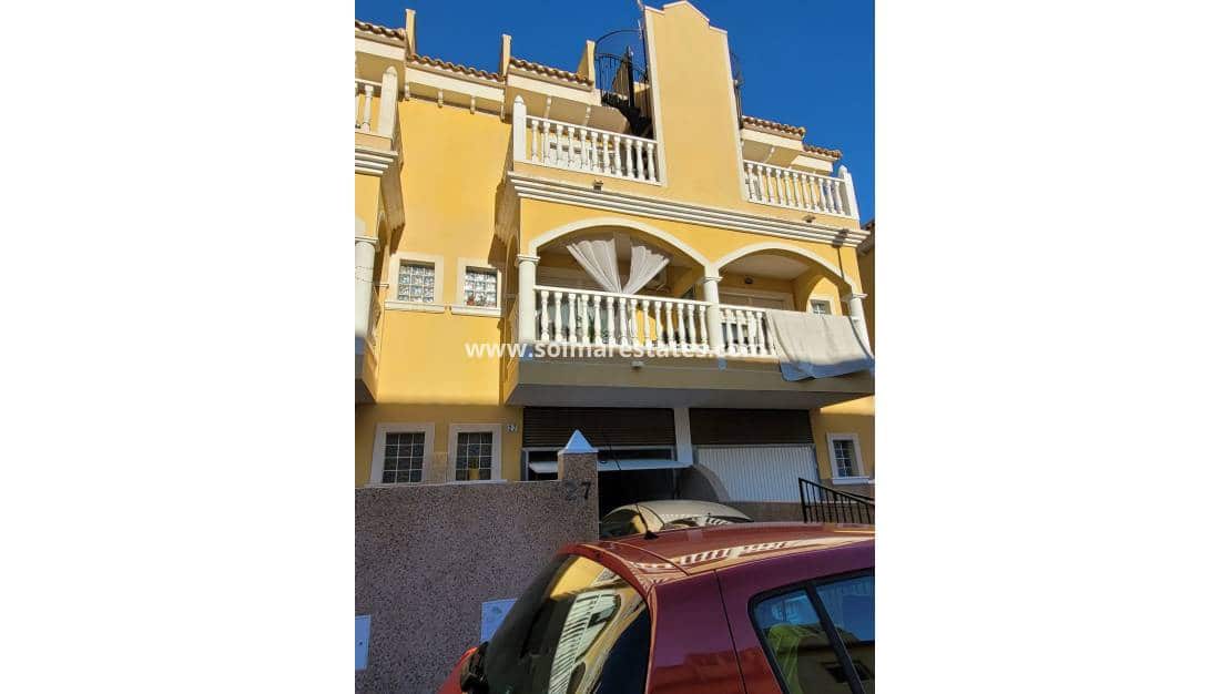 Casa de 2 habitaciones en Algorfa en venta con piscina - 164.995 € (Ref: 9510223)