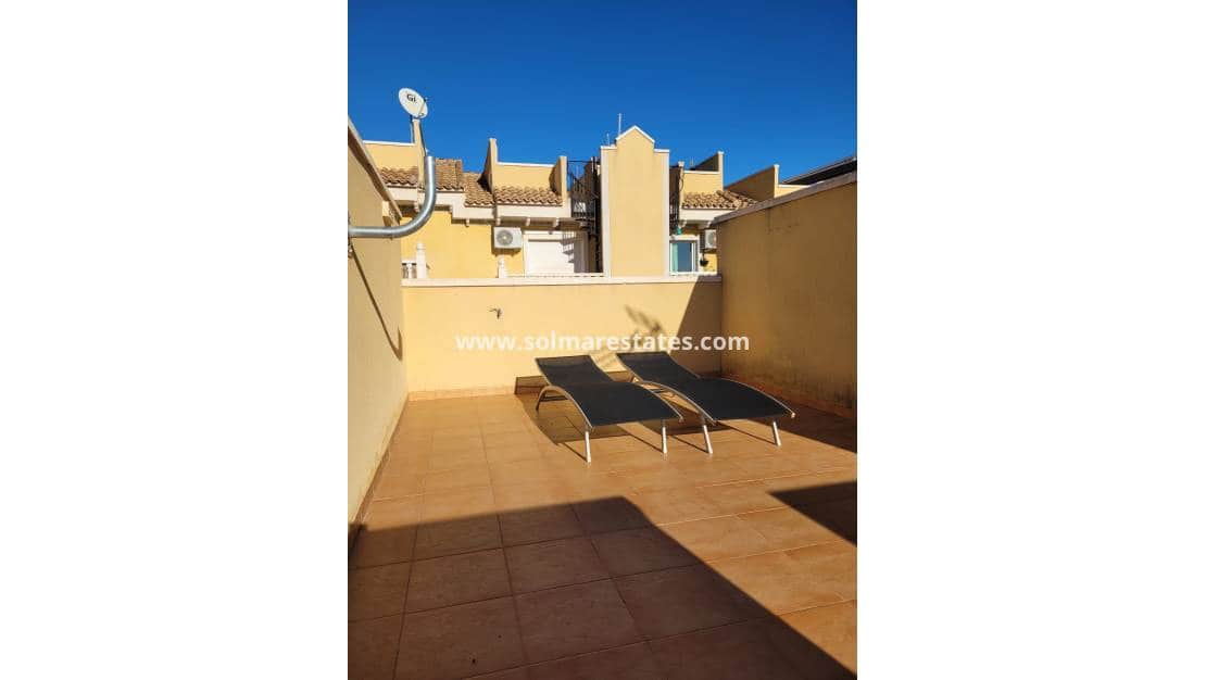 Casa de 2 habitaciones en Algorfa en venta con piscina - 164.995 € (Ref: 9510223)