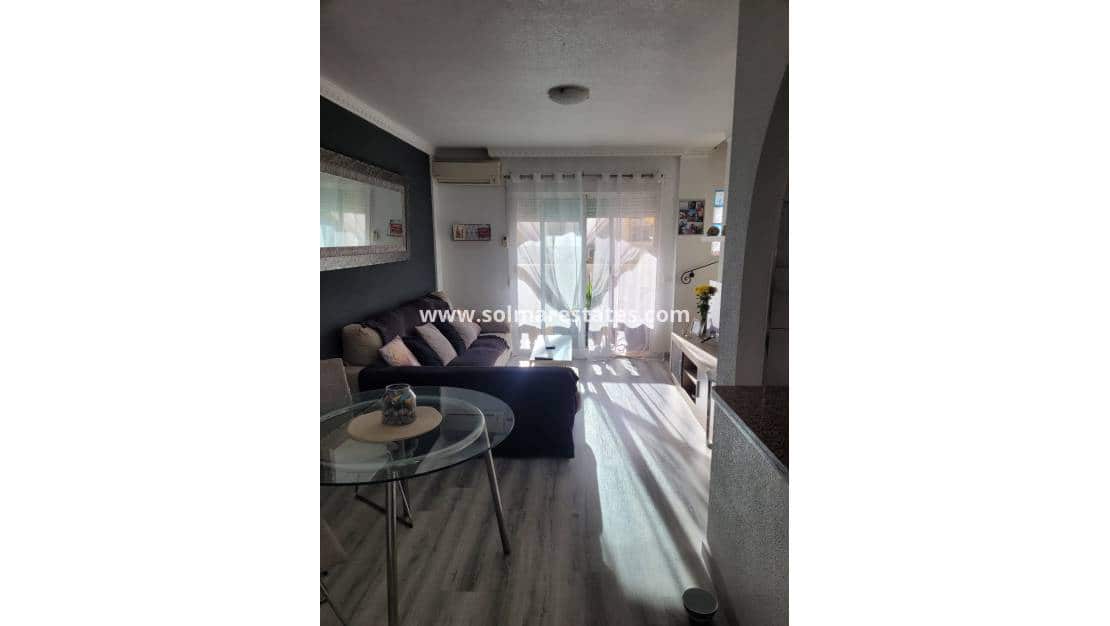 Casa de 2 habitaciones en Algorfa en venta con piscina - 164.995 € (Ref: 9510223)