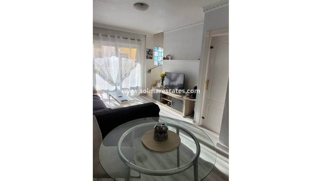 Casa de 2 habitaciones en Algorfa en venta con piscina - 164.995 € (Ref: 9510223)