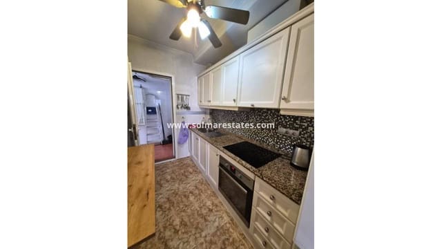 2 Zimmer Apartment zu verkaufen in Punta Prima, Orihuela mit Pool - 139.000 € (Ref: 9516343)