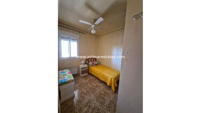 2 Zimmer Apartment zu verkaufen in Punta Prima, Orihuela mit Pool - 139.000 € (Ref: 9516343)