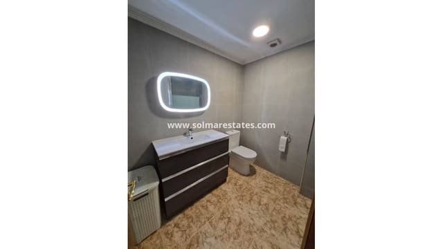 2 Zimmer Apartment zu verkaufen in Punta Prima, Orihuela mit Pool - 139.000 € (Ref: 9516343)