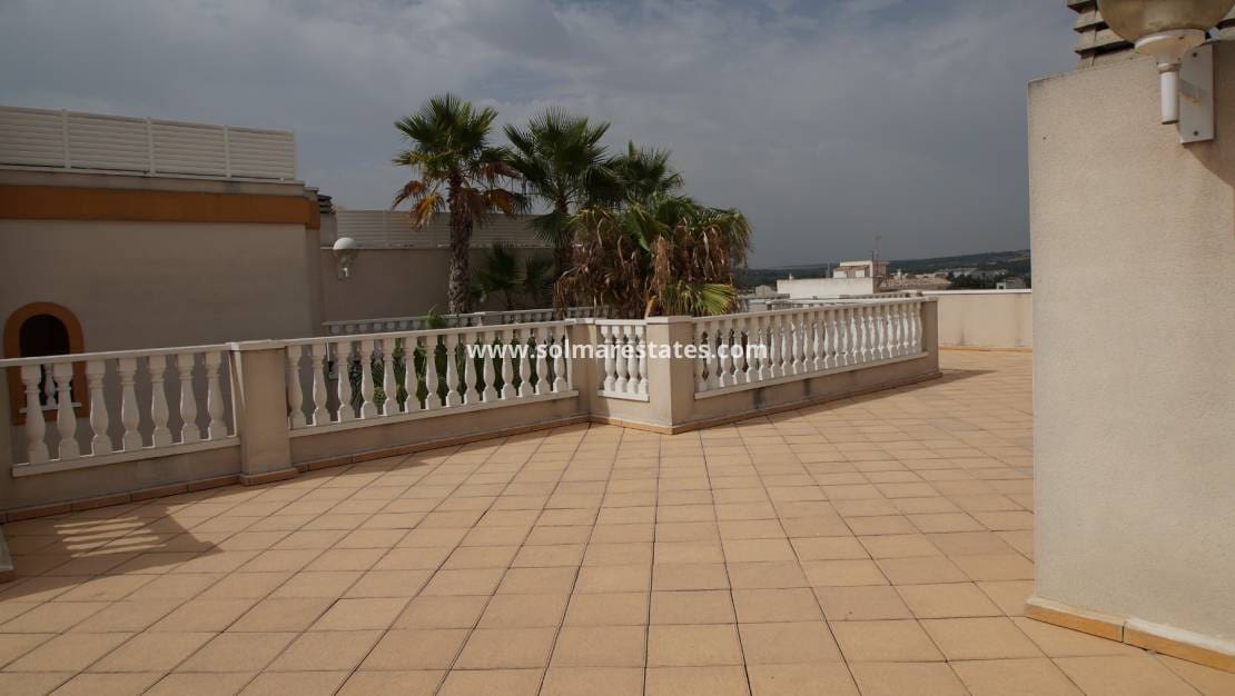 2 makuuhuone Huoneisto myytävänä paikassa Formentera del Segura mukana uima-altaan - 100 000 € (Ref: 9516345)