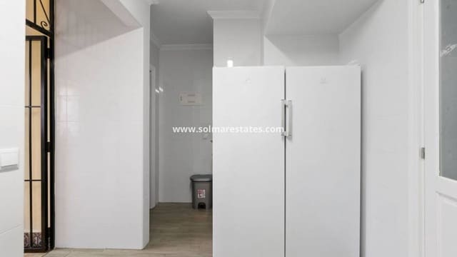 3 Zimmer Haus zu verkaufen in Playa Flamenca, Orihuela mit Pool - 285.000 € (Ref: 9517971)