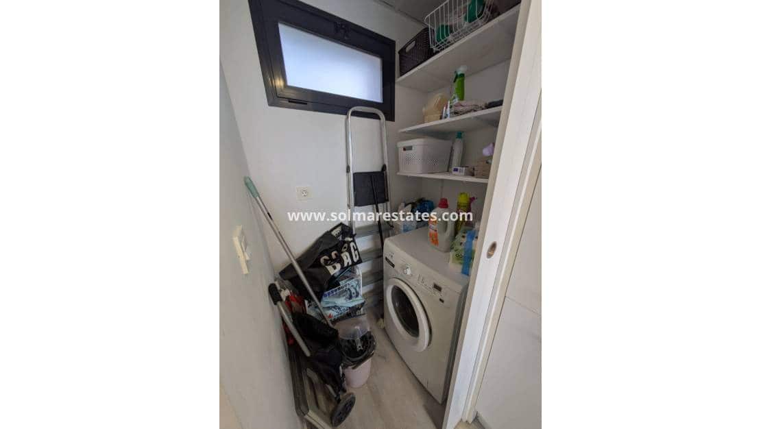 3 Zimmer Villa zu verkaufen in Cabo Roig mit Pool - 450.000 € (Ref: 9521777)