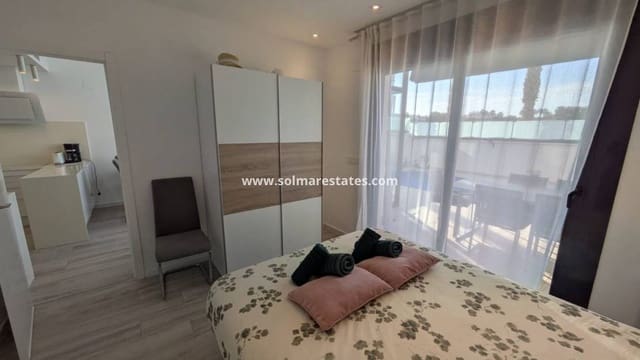 3 Zimmer Villa zu verkaufen in Cabo Roig, Orihuela mit Pool - 450.000 € (Ref: 9521777)