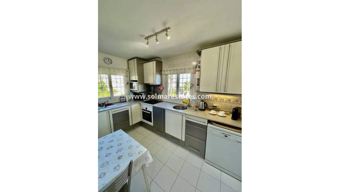 3 chambre Villa/Maison à vendre à Villamartin - 675 000 € (Ref: 9528782)