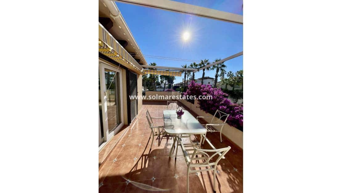 3 chambre Villa/Maison à vendre à Villamartin - 675 000 € (Ref: 9528782)