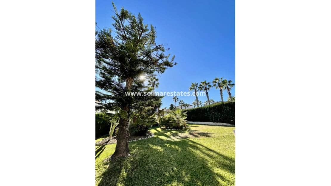 3 chambre Villa/Maison à vendre à Villamartin - 675 000 € (Ref: 9528782)