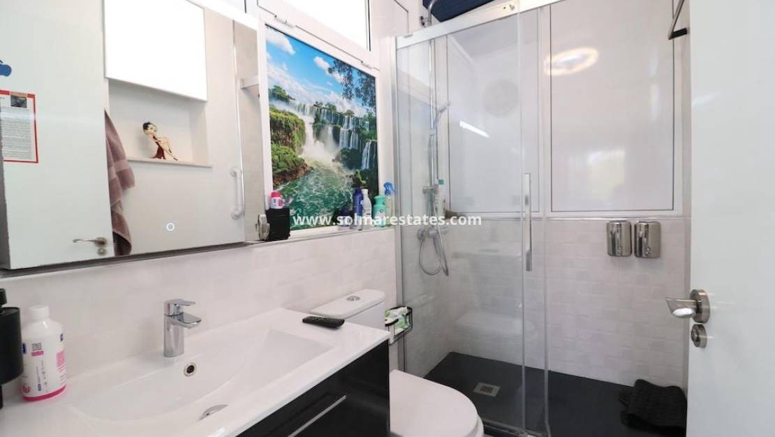 3 soverom Villa til salgs i Campoamor med svømmebasseng - € 430 000 (Ref: 9532191)