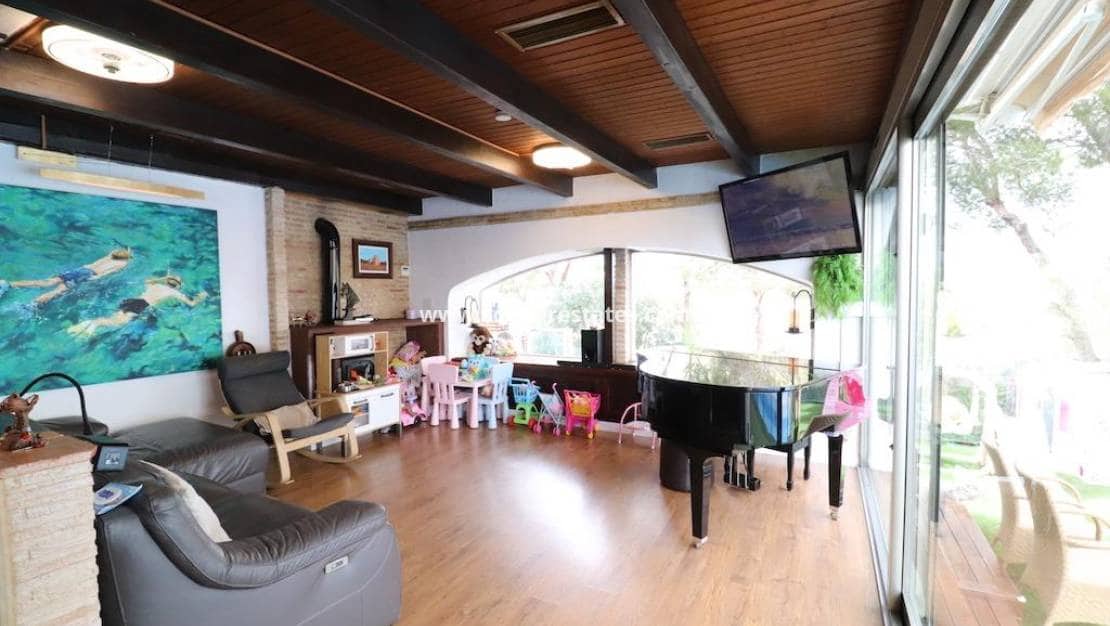 3 soverom Villa til salgs i Campoamor med svømmebasseng - € 430 000 (Ref: 9532191)