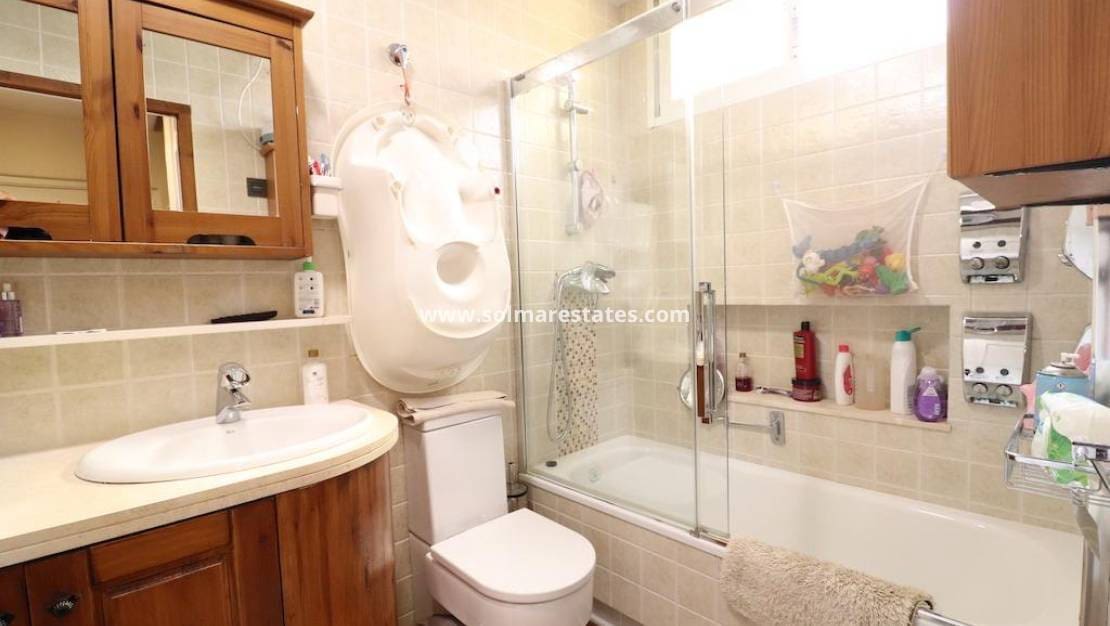 3 soverom Villa til salgs i Campoamor med svømmebasseng - € 430 000 (Ref: 9532191)