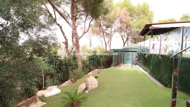 3 soverom Villa til salgs i Campoamor, Orihuela med svømmebasseng - € 430 000 (Ref: 9532191)