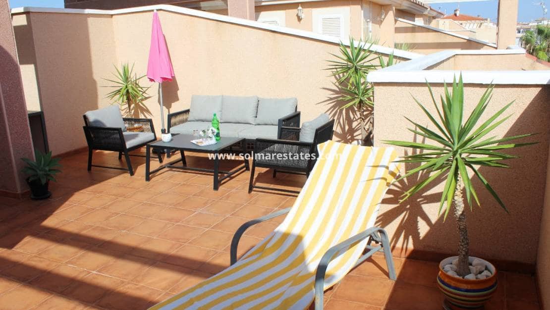 2 Zimmer Apartment zu verkaufen in Playa Flamenca mit Pool - 227.000 € (Ref: 9532637)