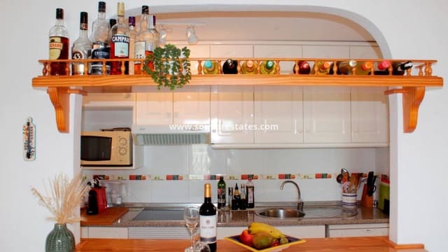 2 Zimmer Apartment zu verkaufen in Playa Flamenca, Orihuela mit Pool - 227.000 € (Ref: 9532637)