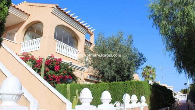 2 Zimmer Apartment zu verkaufen in Playa Flamenca, Orihuela mit Pool - 227.000 € (Ref: 9532637)