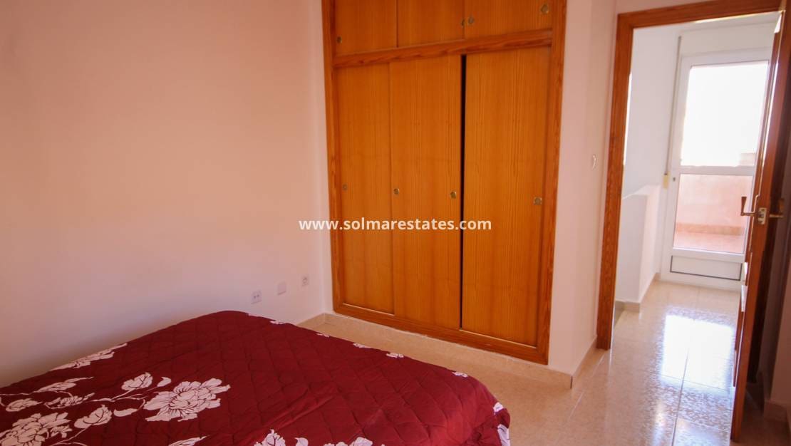 Apartamento de 3 habitaciones en Villamartin en venta con piscina - 175.000 € (Ref: 9544023)